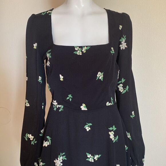 Flynn Skye Black Floral Long Sleeve Mini Dress Size Small - Picture 3 of 14